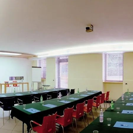 Metropole Suisse Hotel 4*