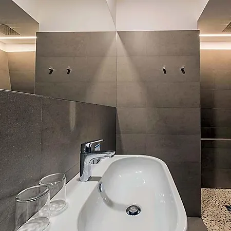 Metropole Suisse Hotel 4*