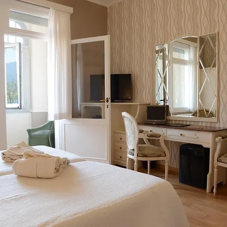 Отель Metropole Suisse Комо