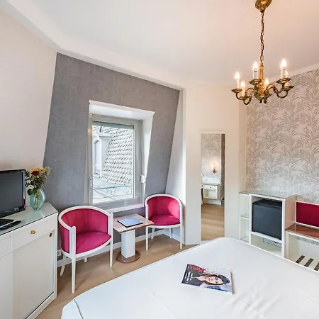 Metropole Suisse Отель 4*