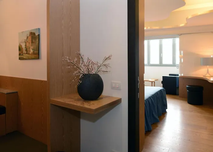 메트로폴 수이세 호텔 코모