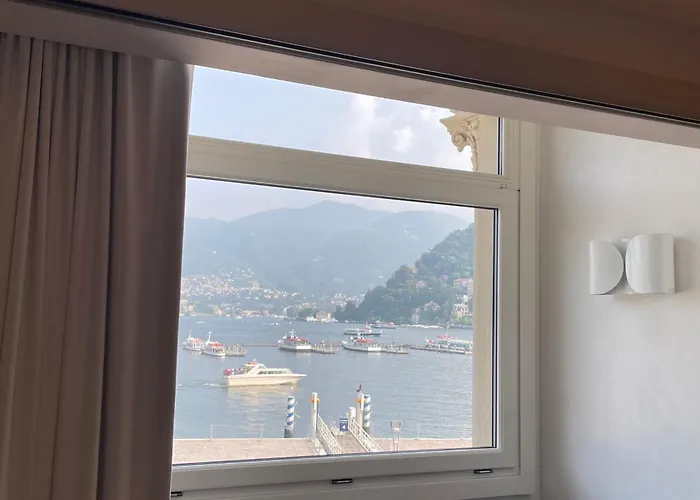 메트로폴 수이세 호텔 코모