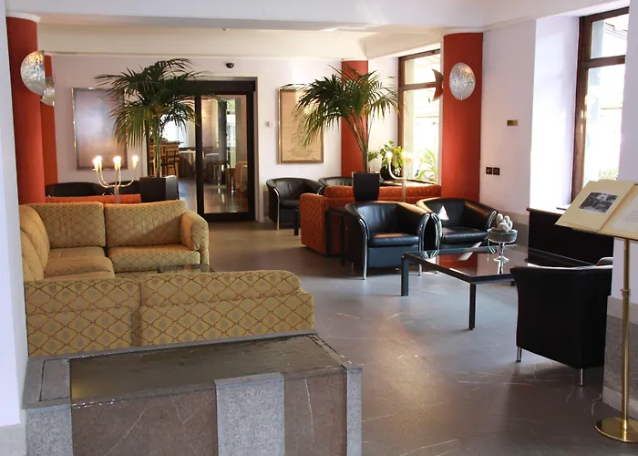 메트로폴 수이세 4* 코모