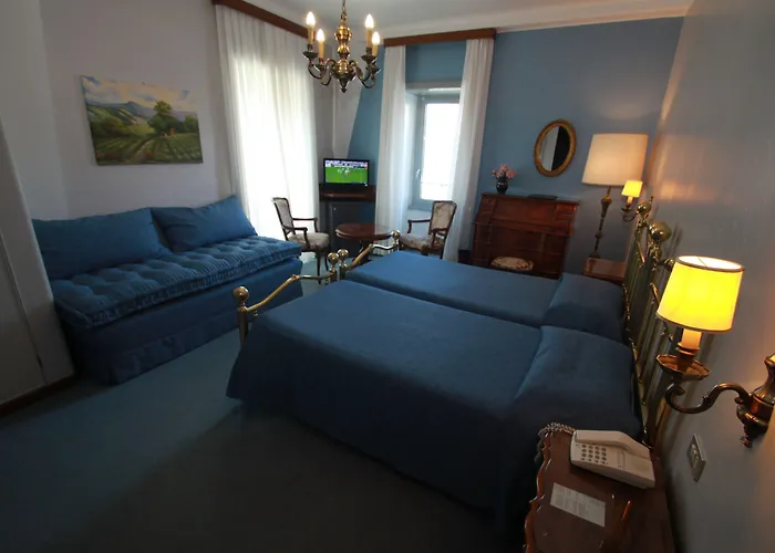 호텔 메트로폴 수이세 4*