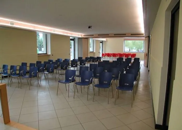 苏西大都会酒店 4* 科莫