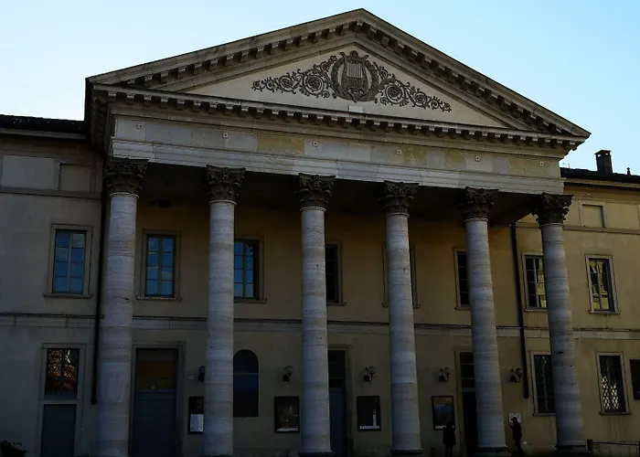 메트로폴 수이세 호텔 코모